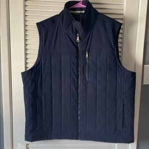 Orvis Men's Dark Blue Quilted Vest